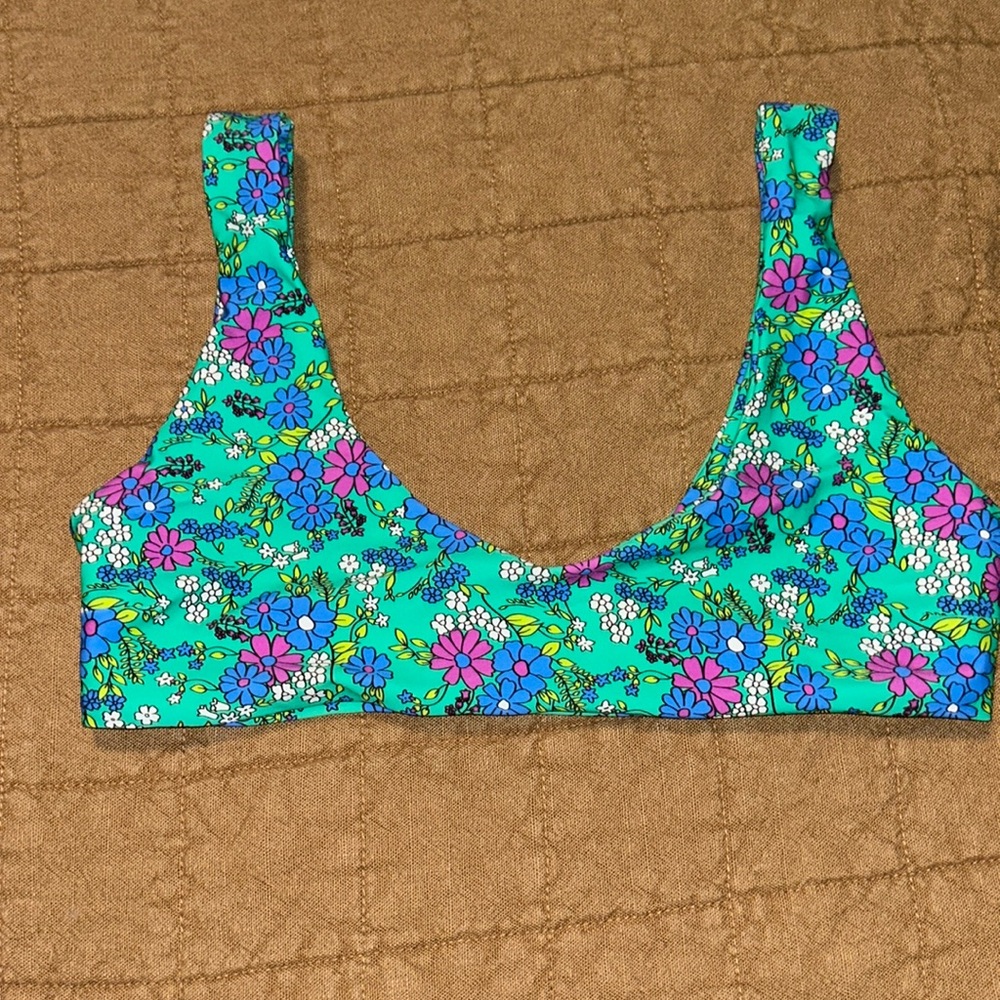 Blackbough Groovy Floral Bikini Top - NEVER WORN